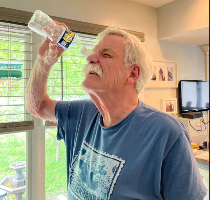 Eye Rinse Eyewash Cup, Screws onto Water Bottles, First Aid to Flush Contaminants